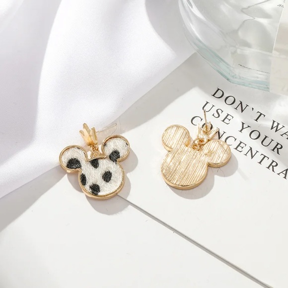 Disney Cow Print/Leopard Mickey Mouse Minnie Cartoon 925 Sterling Stud Earring - Picture 3 of 7